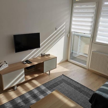 Sweet Life Apartman Еґер Екстер'єр фото