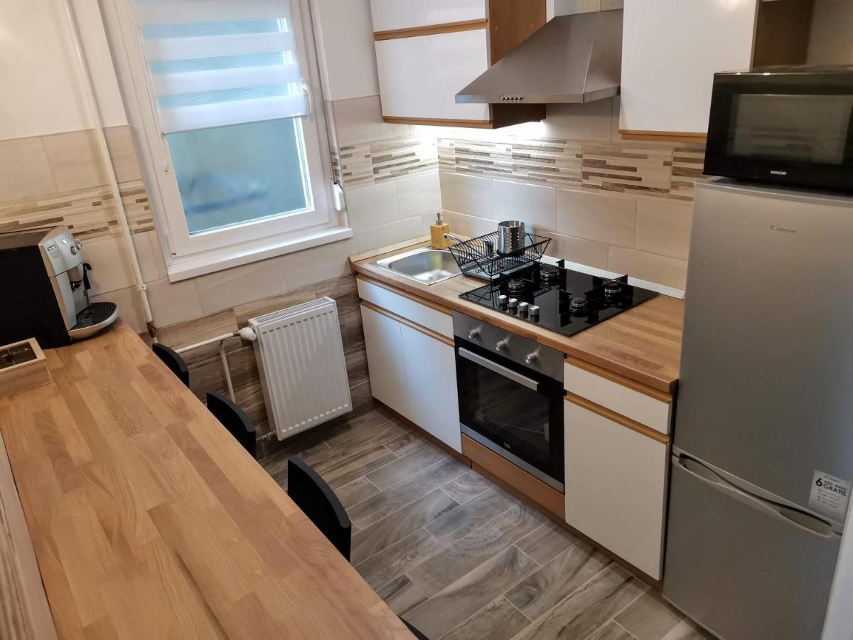 Sweet Life Apartman Еґер Екстер'єр фото
