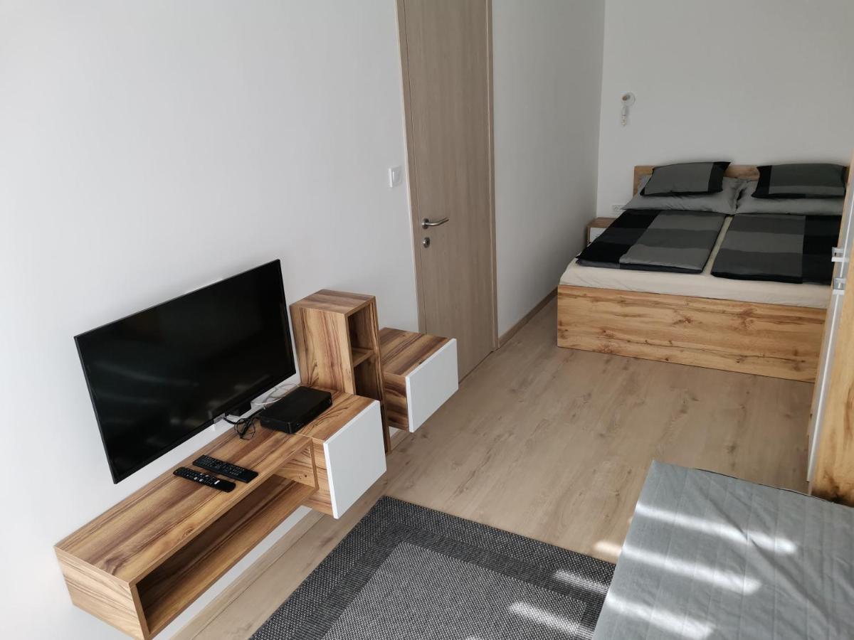 Sweet Life Apartman Еґер Екстер'єр фото